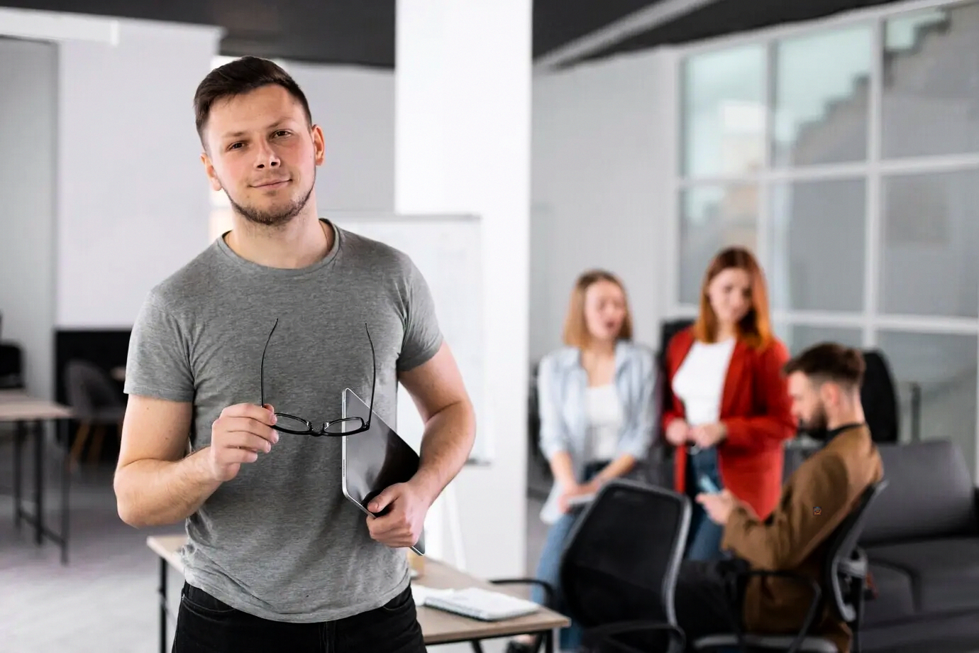 Galería de servicios que apoyan inversión y finanzas personales